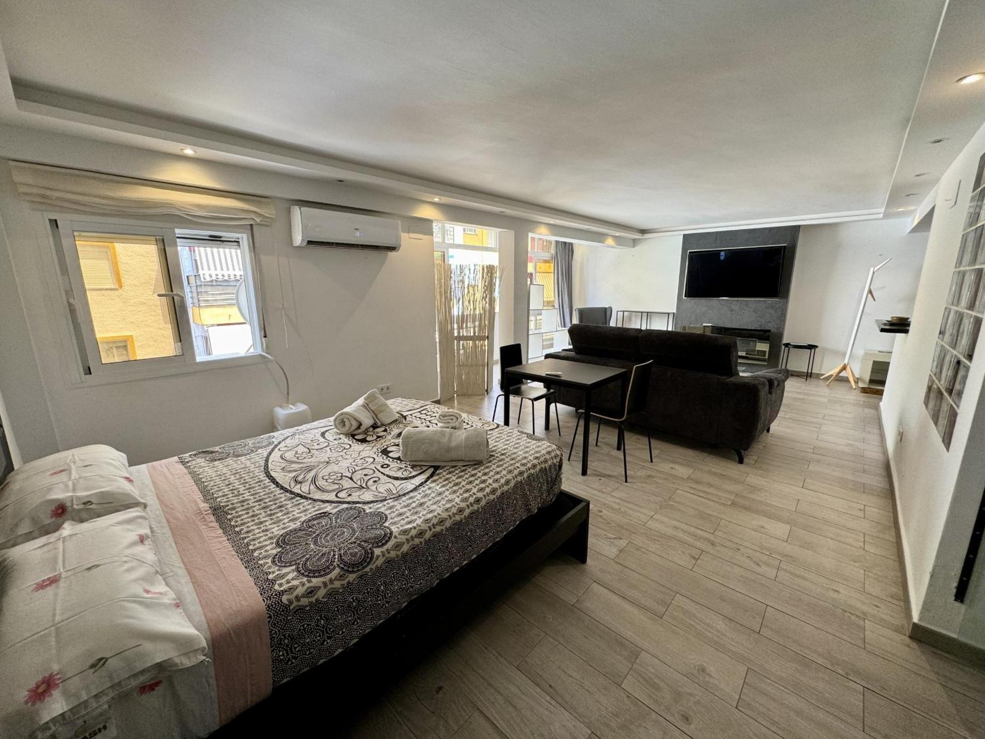 Apartment Central 6 By Homing Marbella